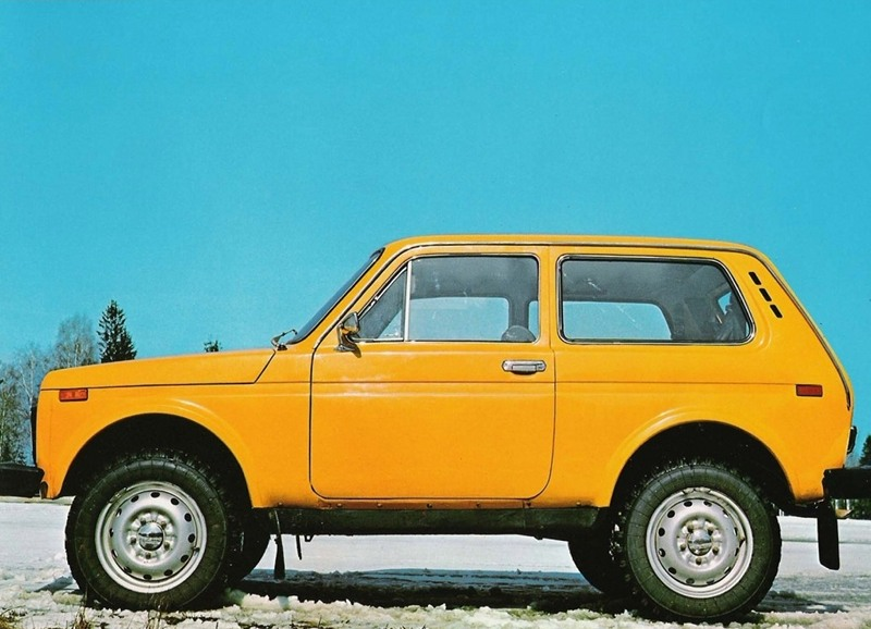 Illustration for article titled Ten Awesome Soviet Cars, Comrade!